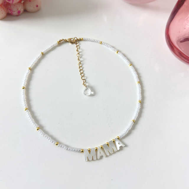 Mamá Necklace - White